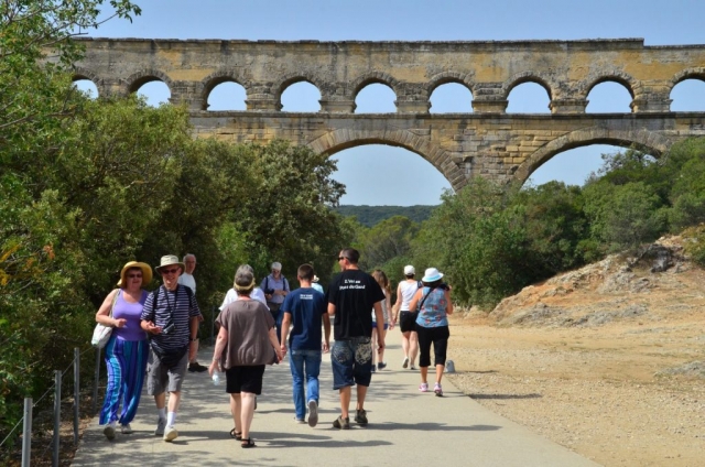 På vej mod Pont du Gard