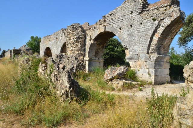 Akvædukterne, der førte vand til Barbegal og Arles